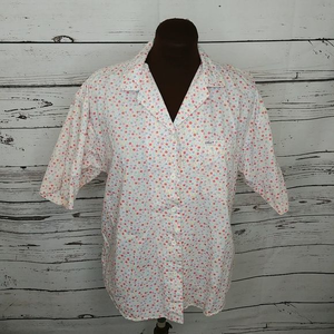 Vintage Chic Floral Top‎